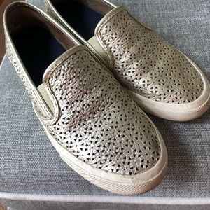 Women Sperry